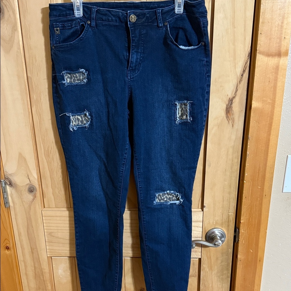 Belle Kim Gravel Stylish Blue Distressed Women Jeans